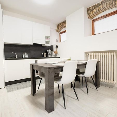 C-Apartment Lake Garda Salò Eksteriør billede