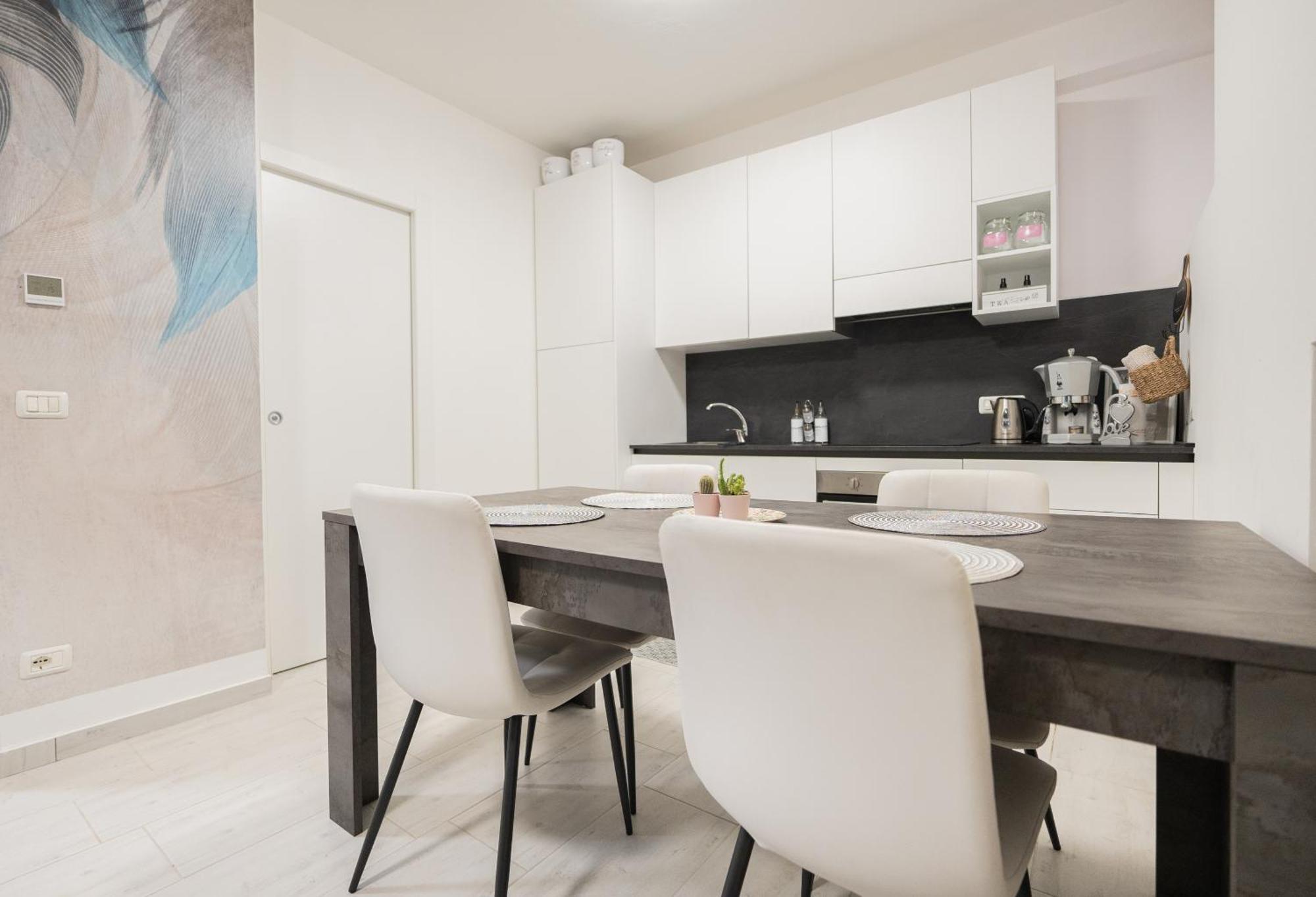 C-Apartment Lake Garda Salò Eksteriør billede